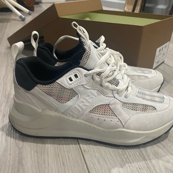 Burberry check mesh low-top sneakers (Woman’s) - Picture 7 of 9